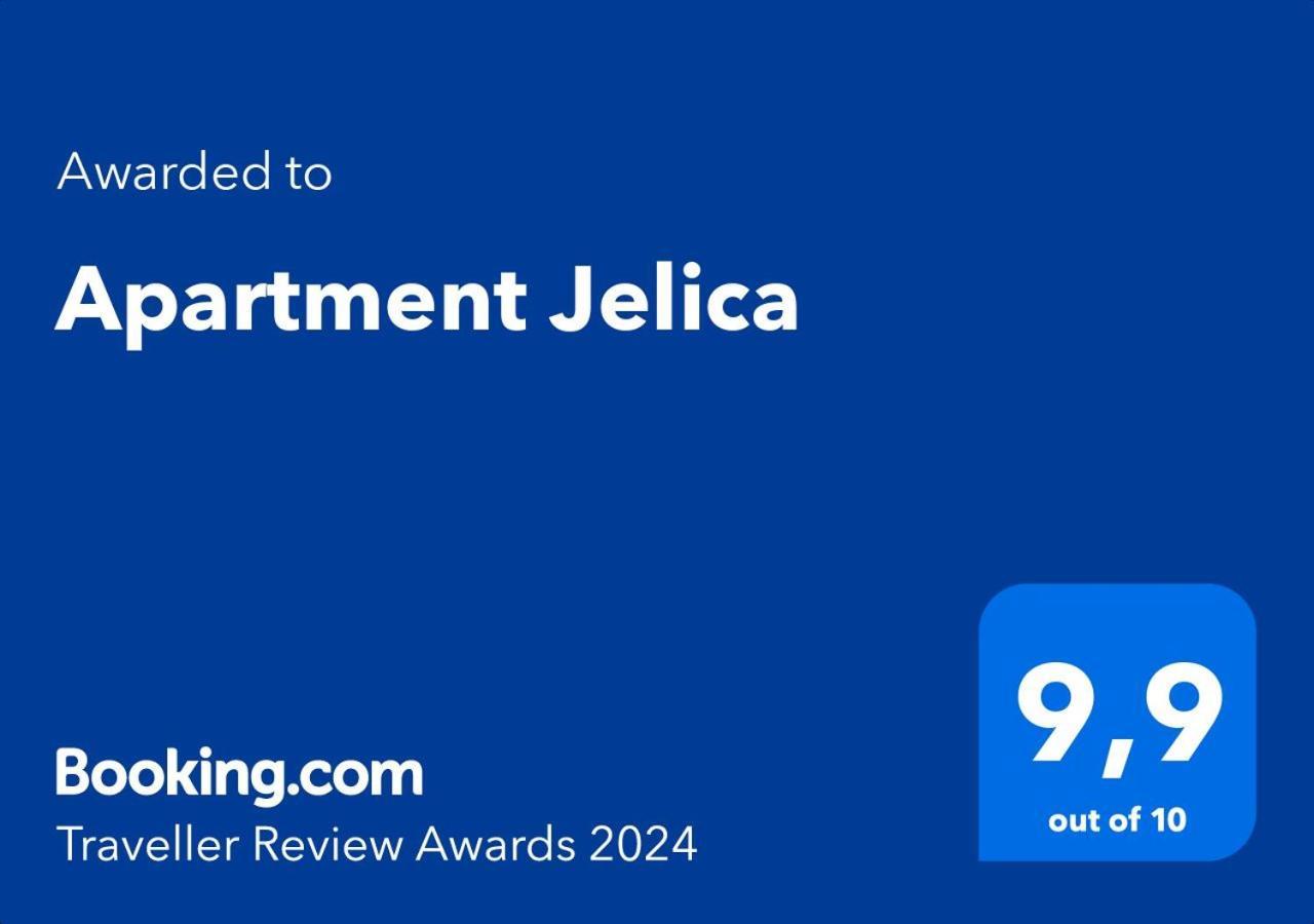 Apartments Jelena Supetar - Four Apartments - A Small House With A Private Yard - Two-Room Apartment With A Sea View - Studio Apartment - Two-Room Apartment With Garden View- Free Parking Bagian luar foto